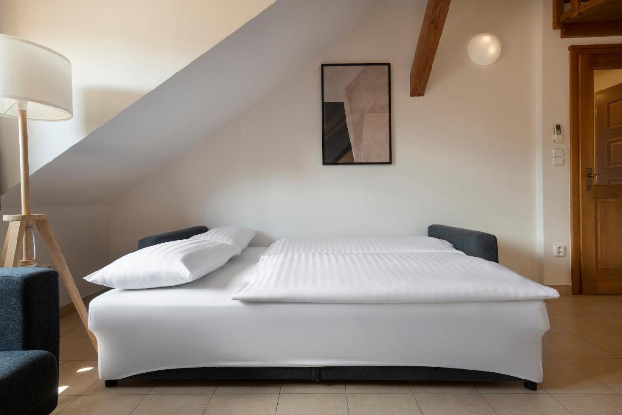 Aparthotel Bohemian Dreams And By Dwellfort Praha