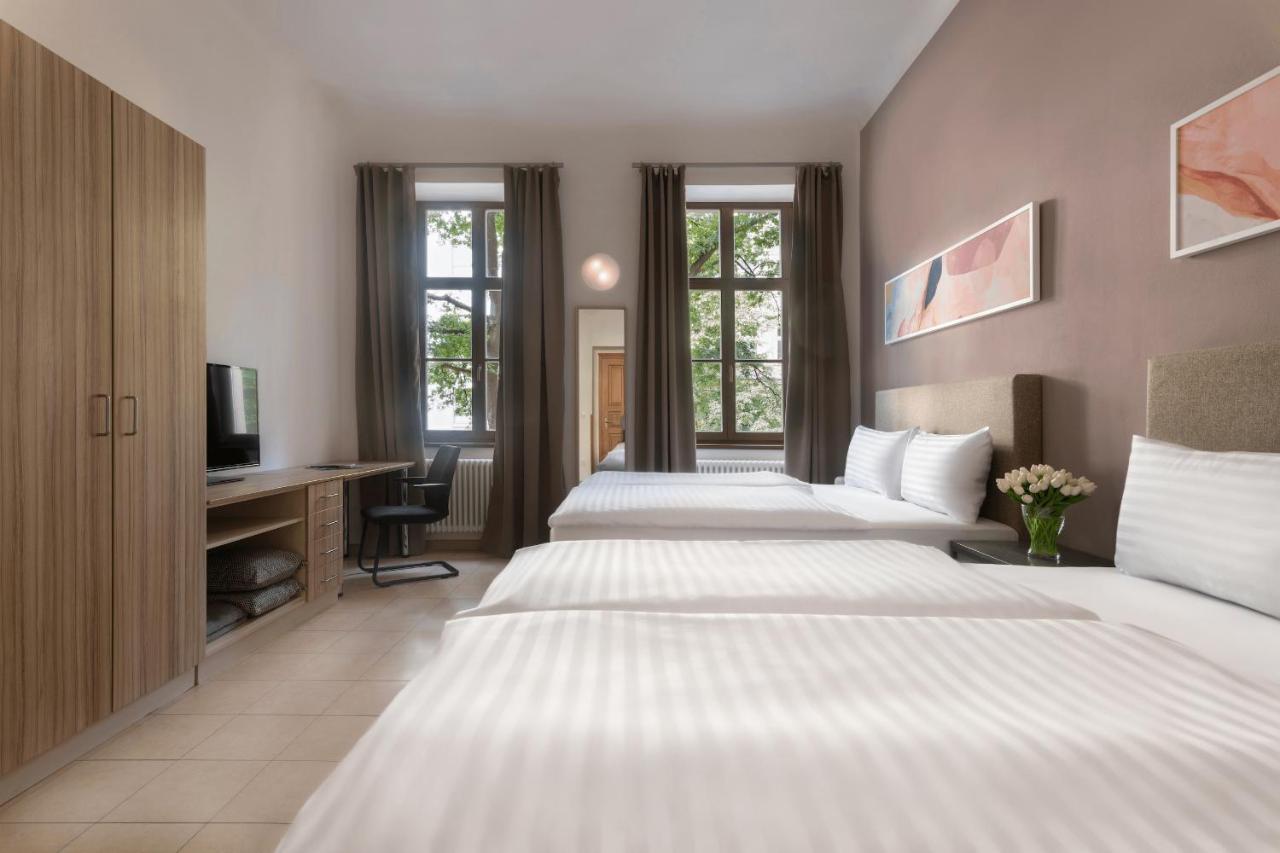 Bohemian Dreams And By Dwellfort Aparthotel Praha
