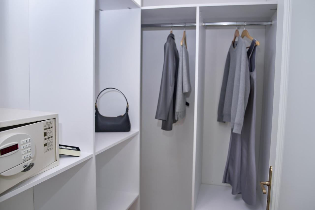 High Heaven Apartment *