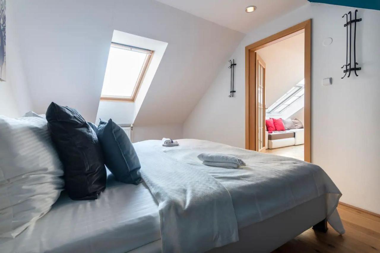 Apartmán 5bd Duplex - Billiard - Cinema -