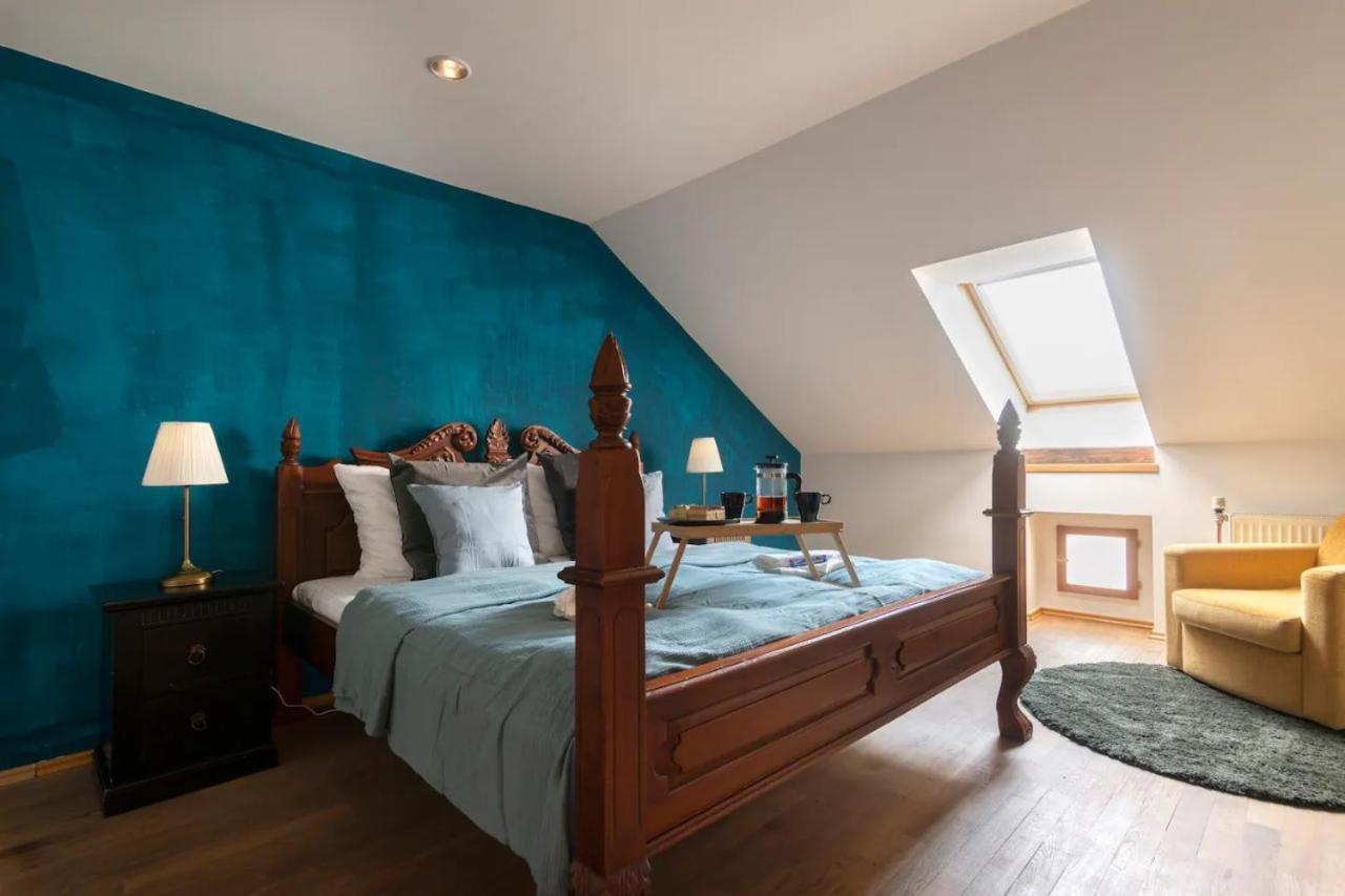 5bd Duplex - Billiard - Cinema - Apartmán *
