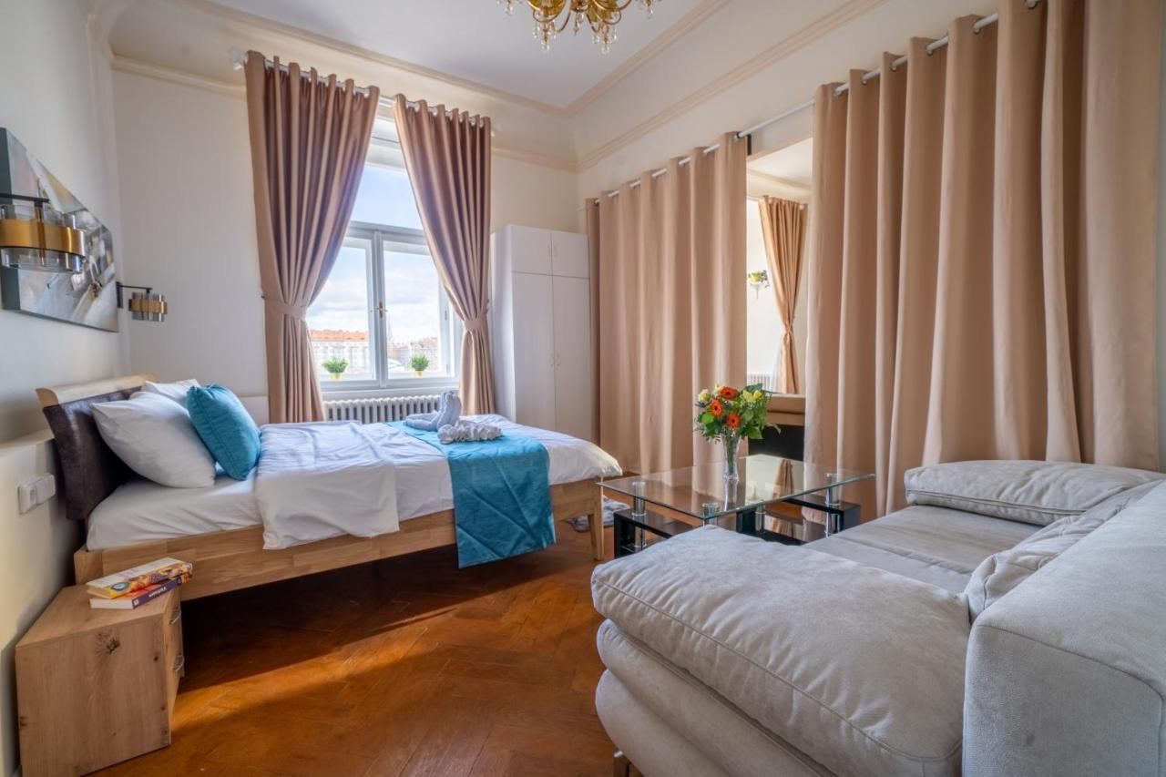 Apartment Exclusive With A View Of Castle And Vltava River Prag