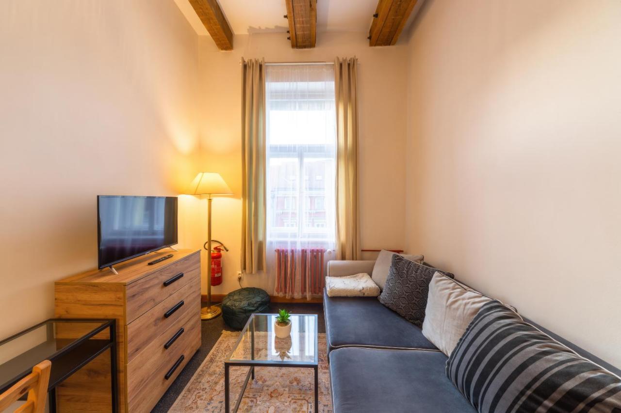 S42 Apartment *