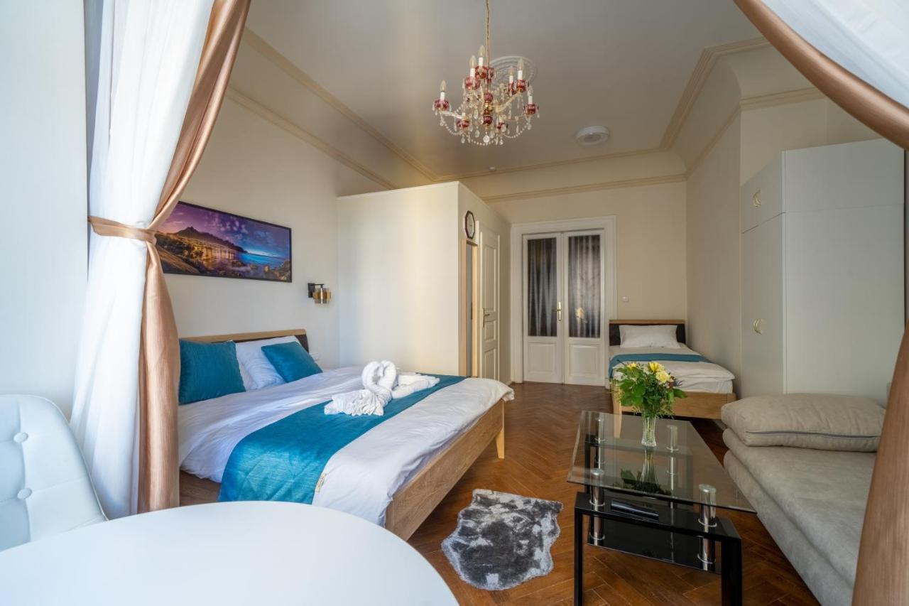 Exclusive With A View Of Castle And Vltava River