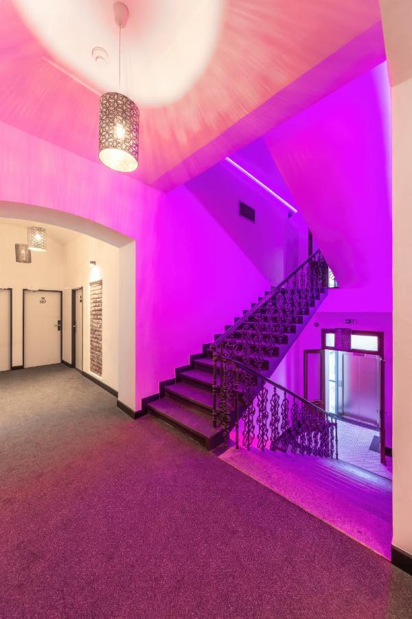 S42 Apartment *