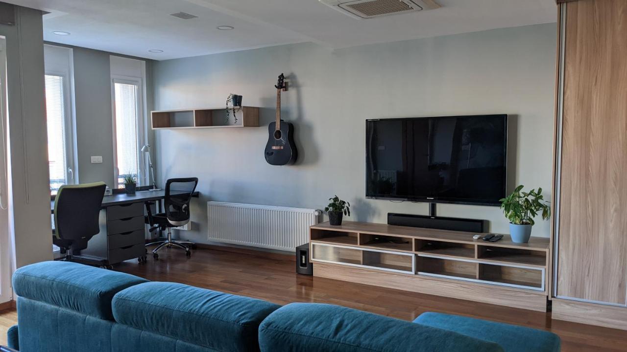 Lägenhet Luxurious Villa-apartment With Spacious Terrace