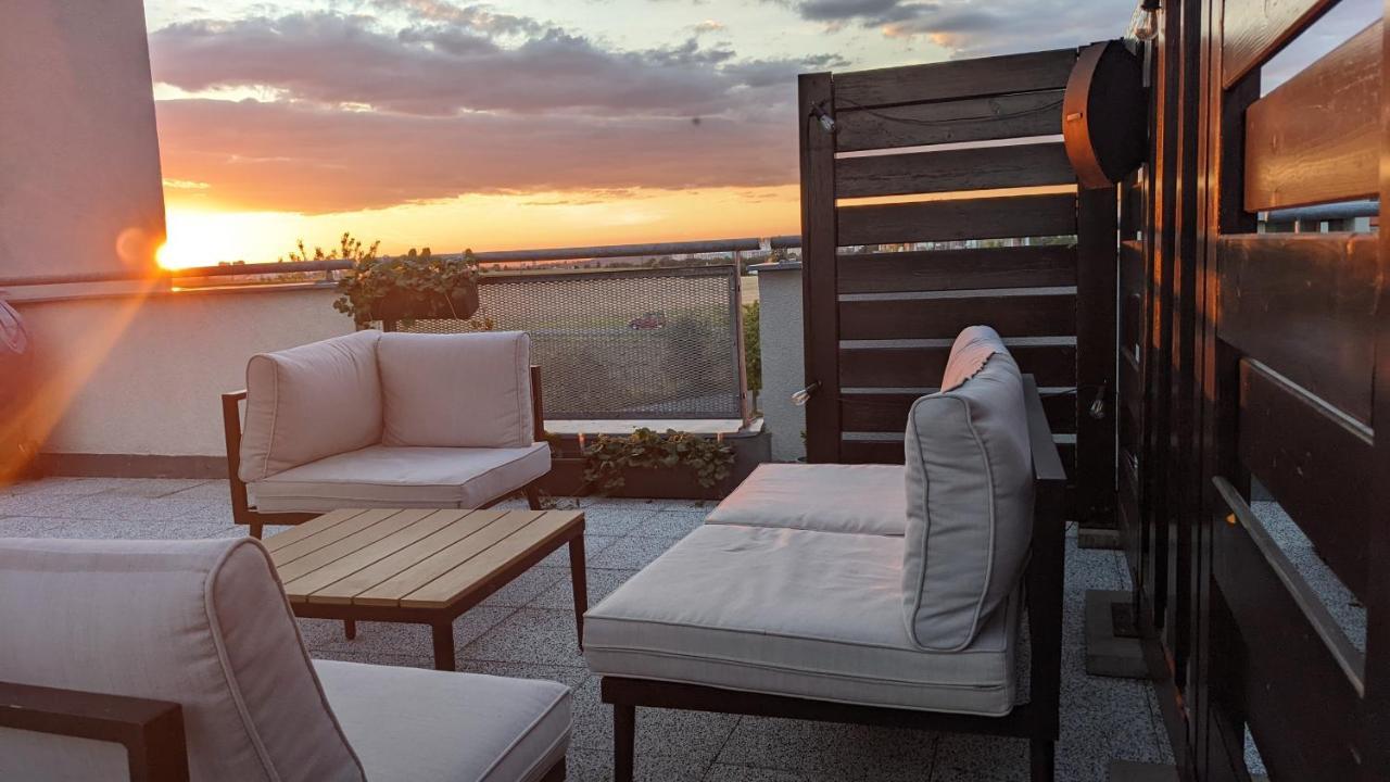 Luxurious Villa-apartment With Spacious Terrace * Prag