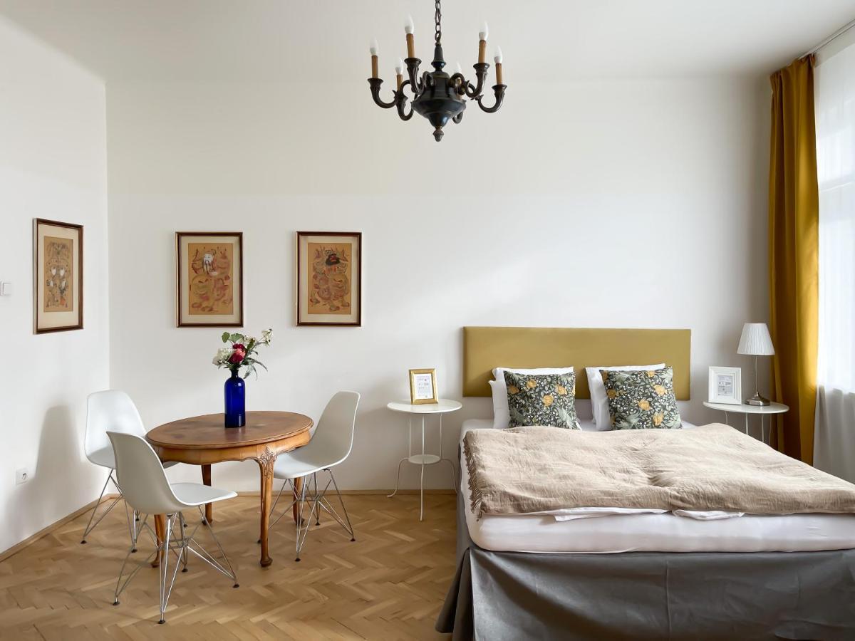 Apartment Turnkey I Vintage Terrace *