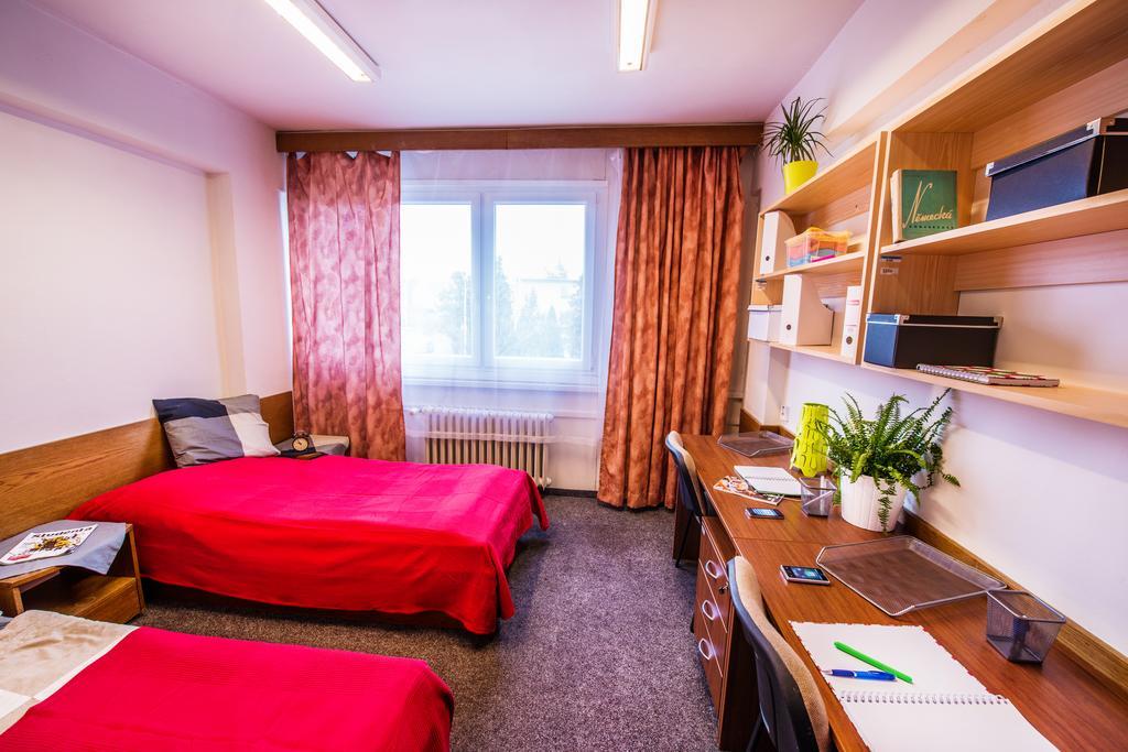 Hostel Kolej Hostivar Prague