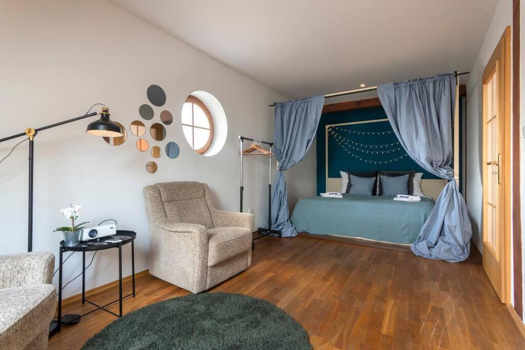 Apartmán 5bd Duplex - Billiard - Cinema - *