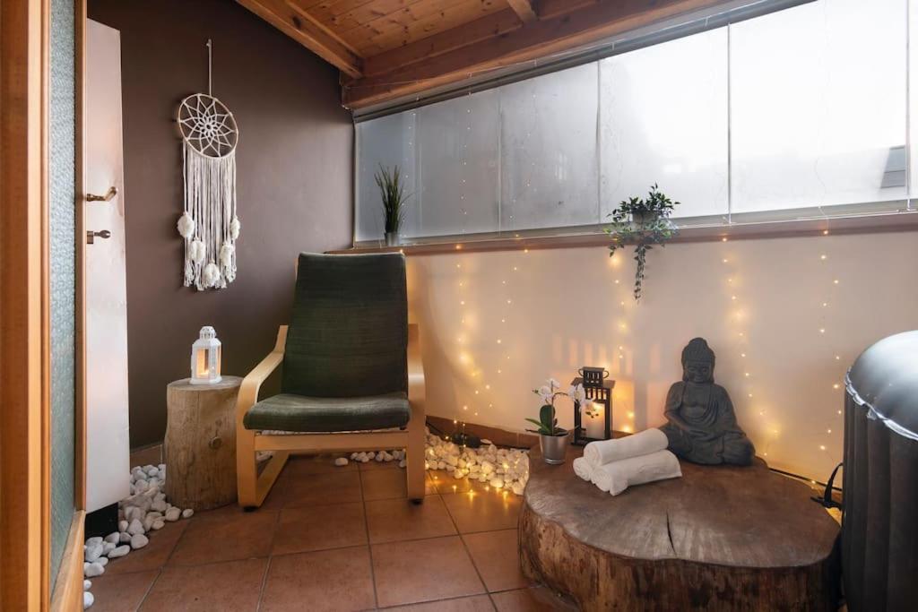 5bd Duplex - Billiard - Cinema - Apartmán Praha