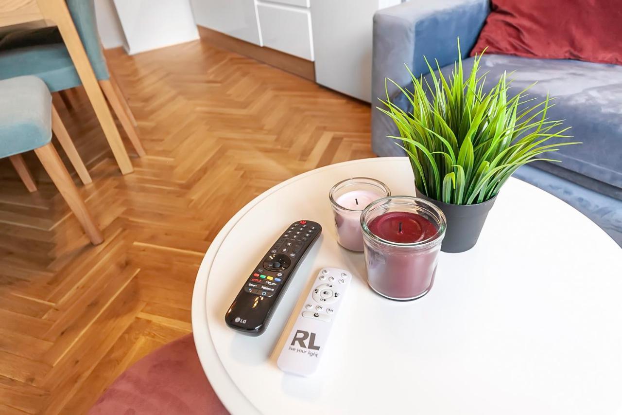 Popular Location / Street View / 4 Ppl / Netflix Lejlighed