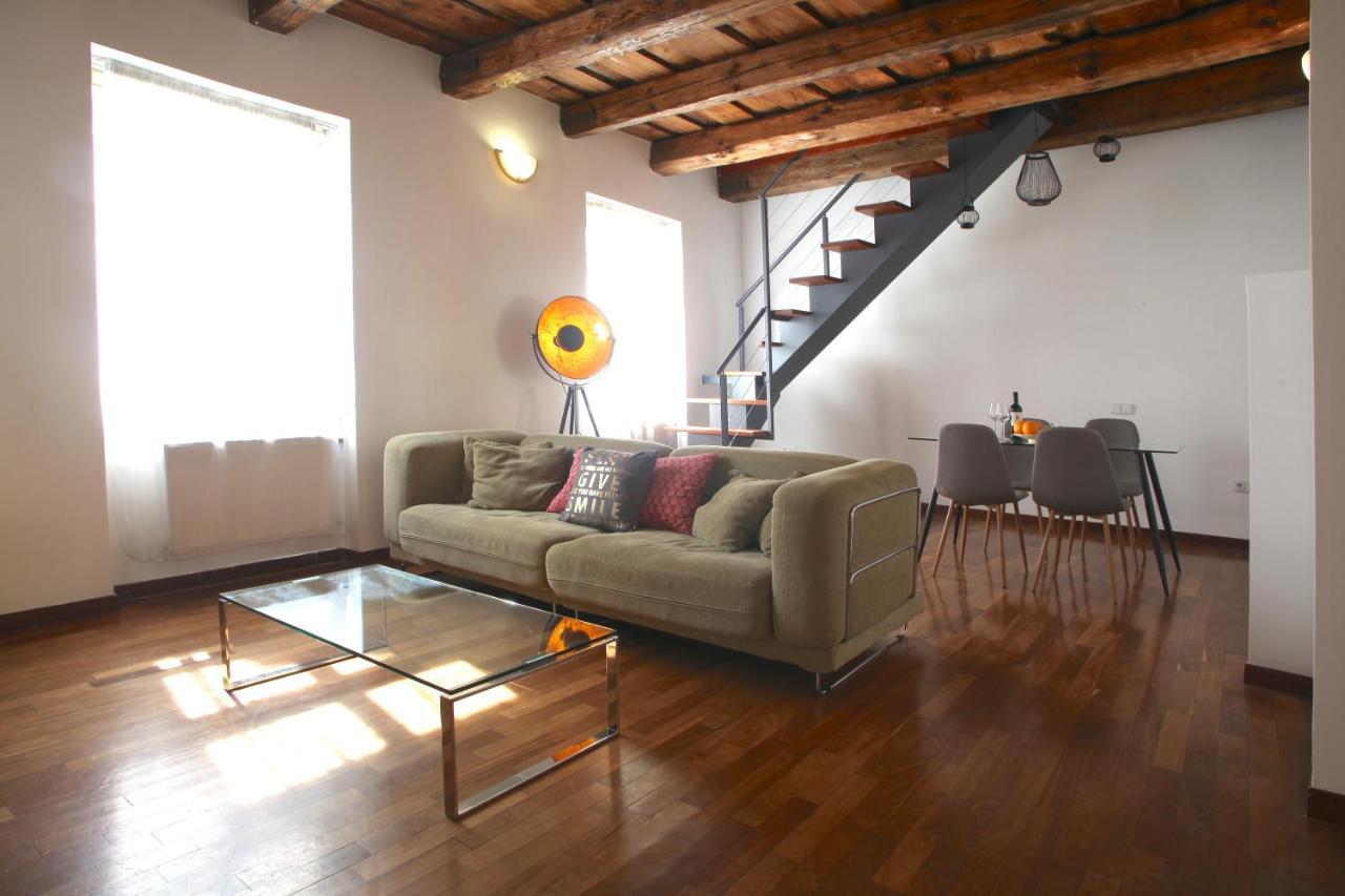 Apartment Boheme Old Town Square *
