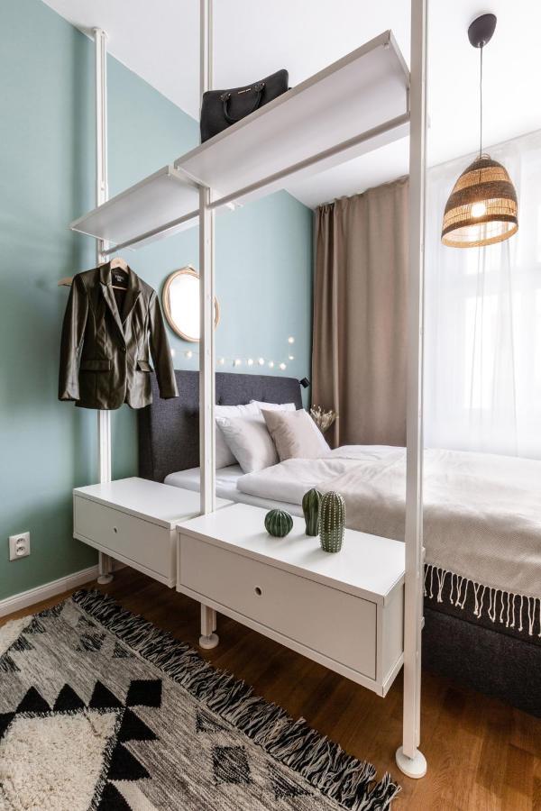 Turnkey I Angelo Roma Apartment Prag