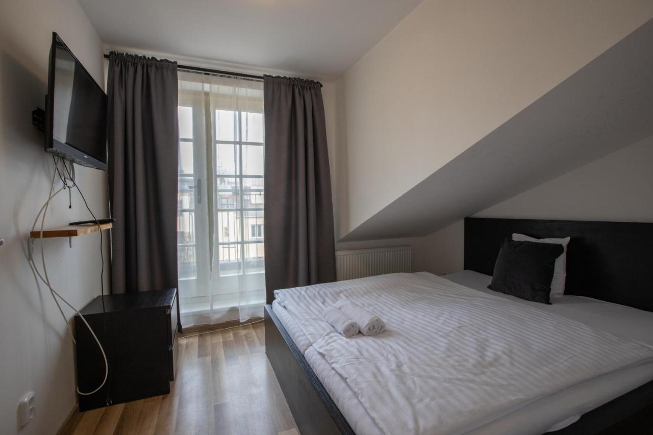 Old Spirit Aparthotel 3*