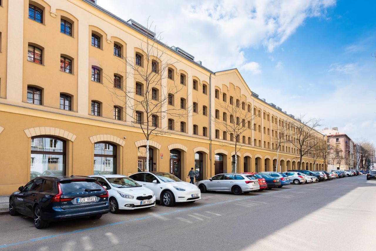 With 4 Bedrooms *