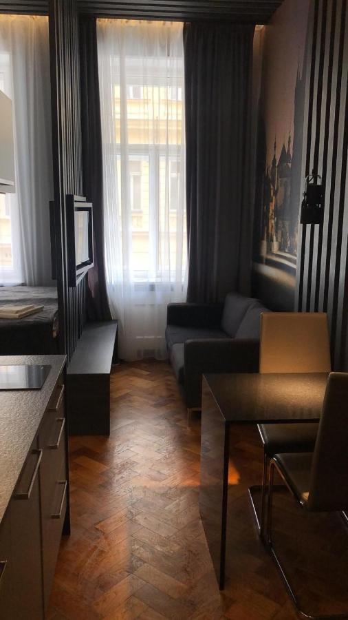 Holec Apartment *