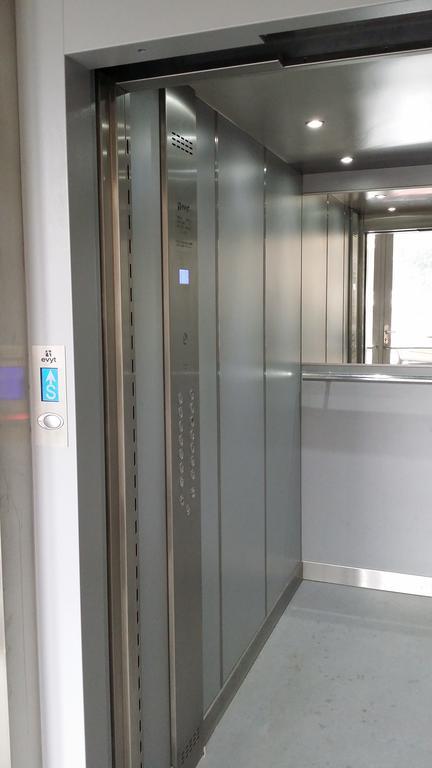 Apartment Veles *