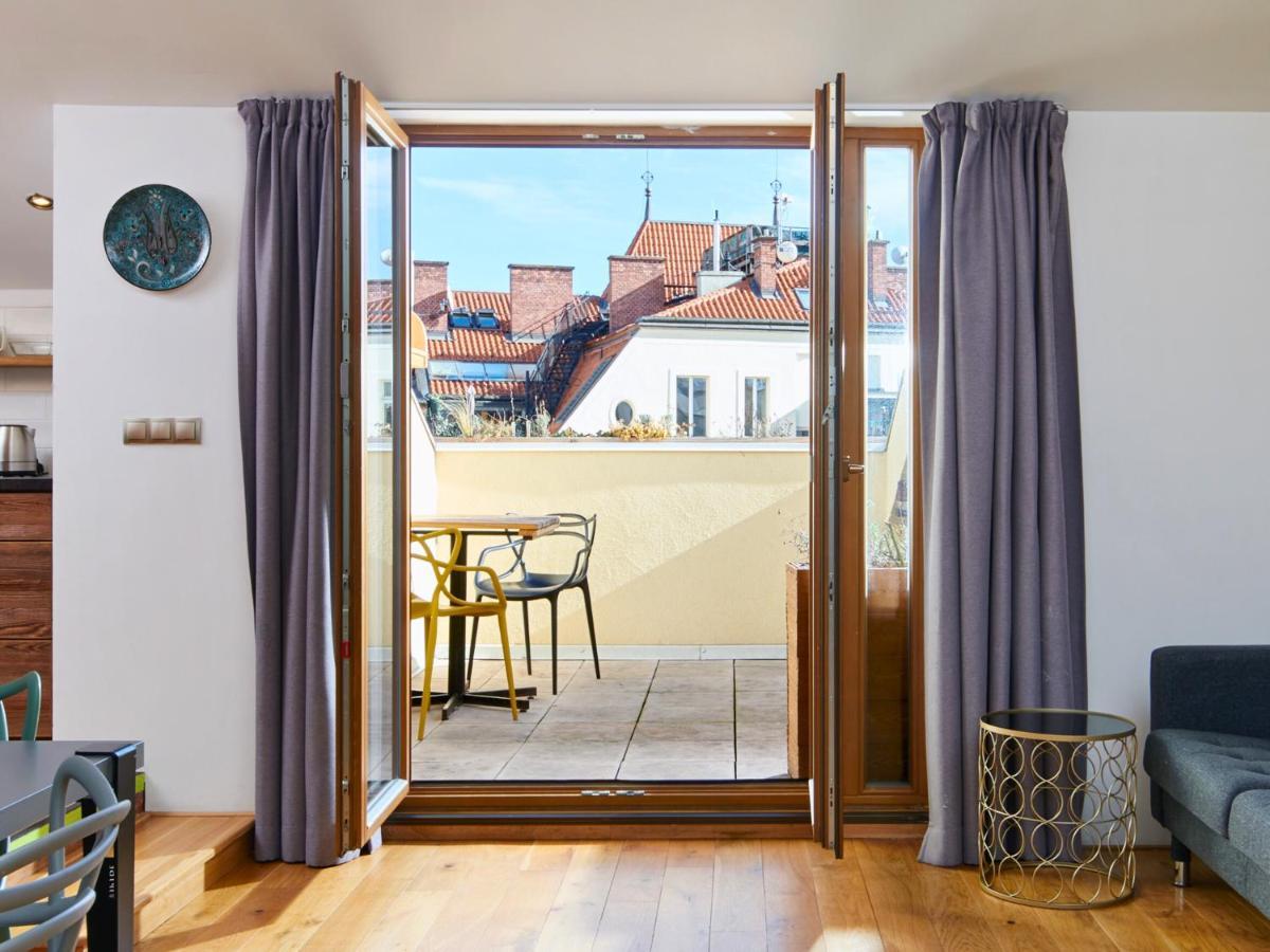 Mordecai 12 By Adrez Apartment