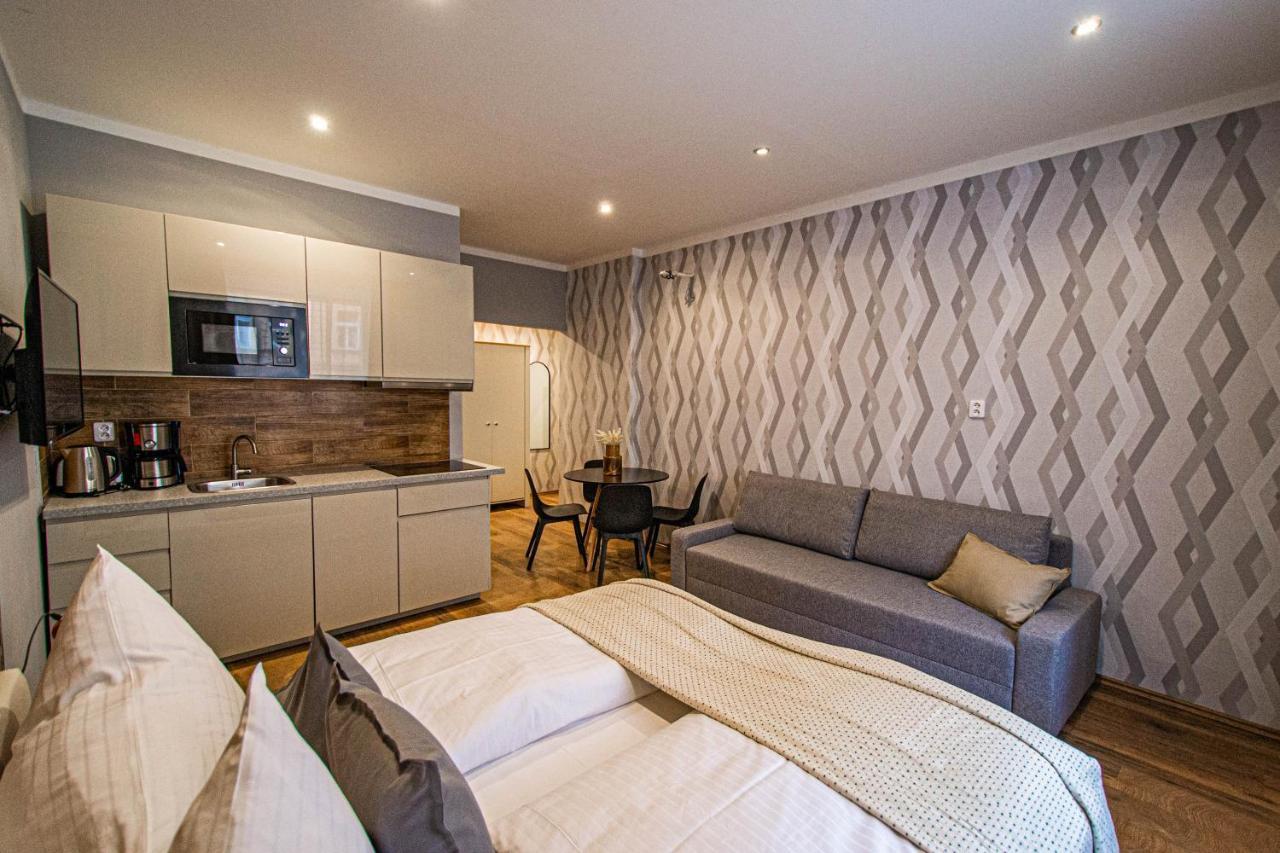 Cozy In The Main Center Apartment *