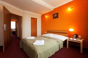 Relax Hotel