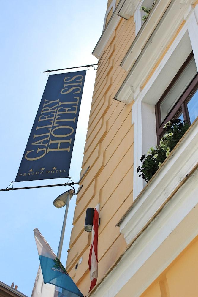 Hotel Gallery Sis