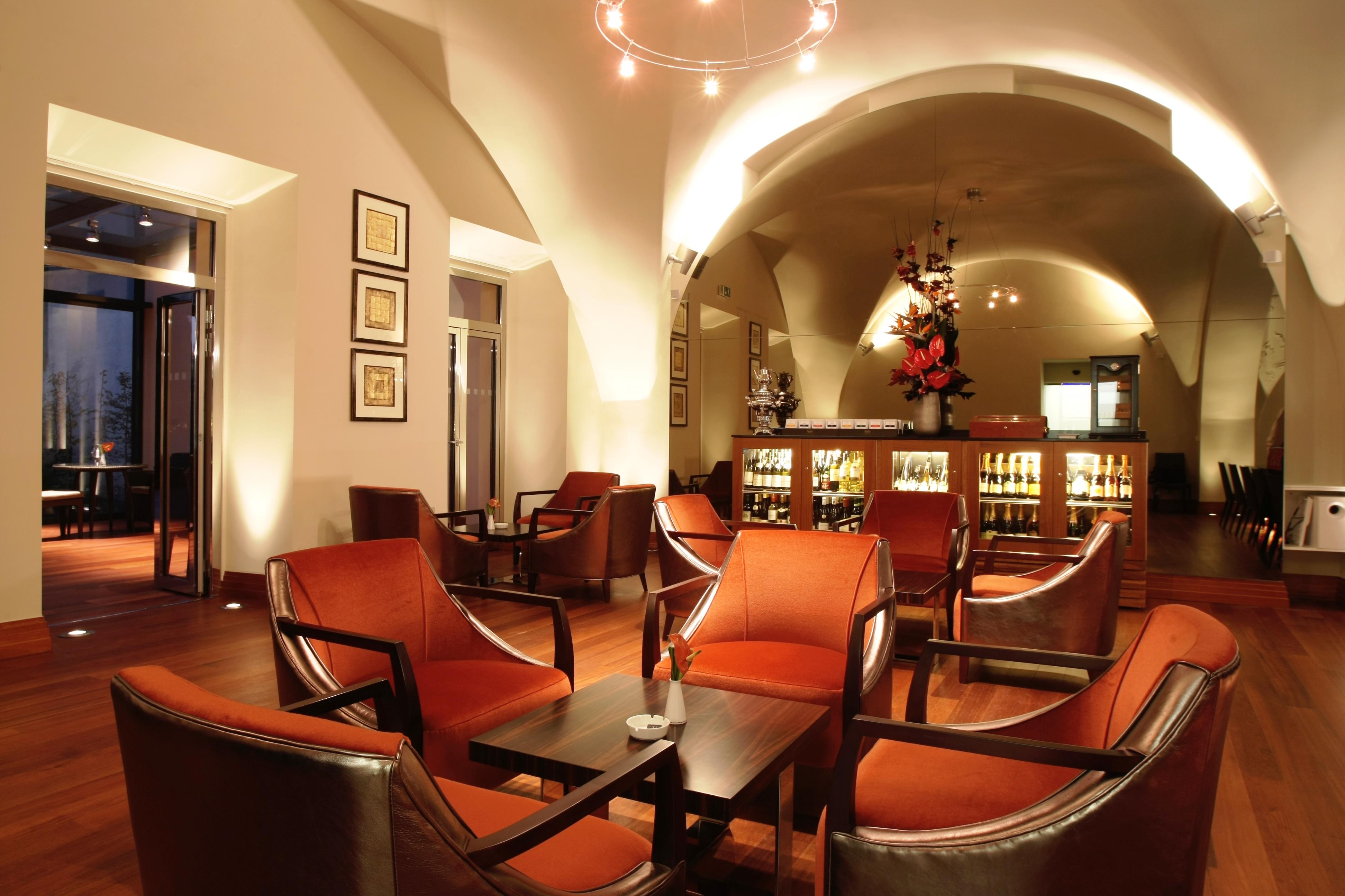 The Grand - The Leading Of The World Hotell