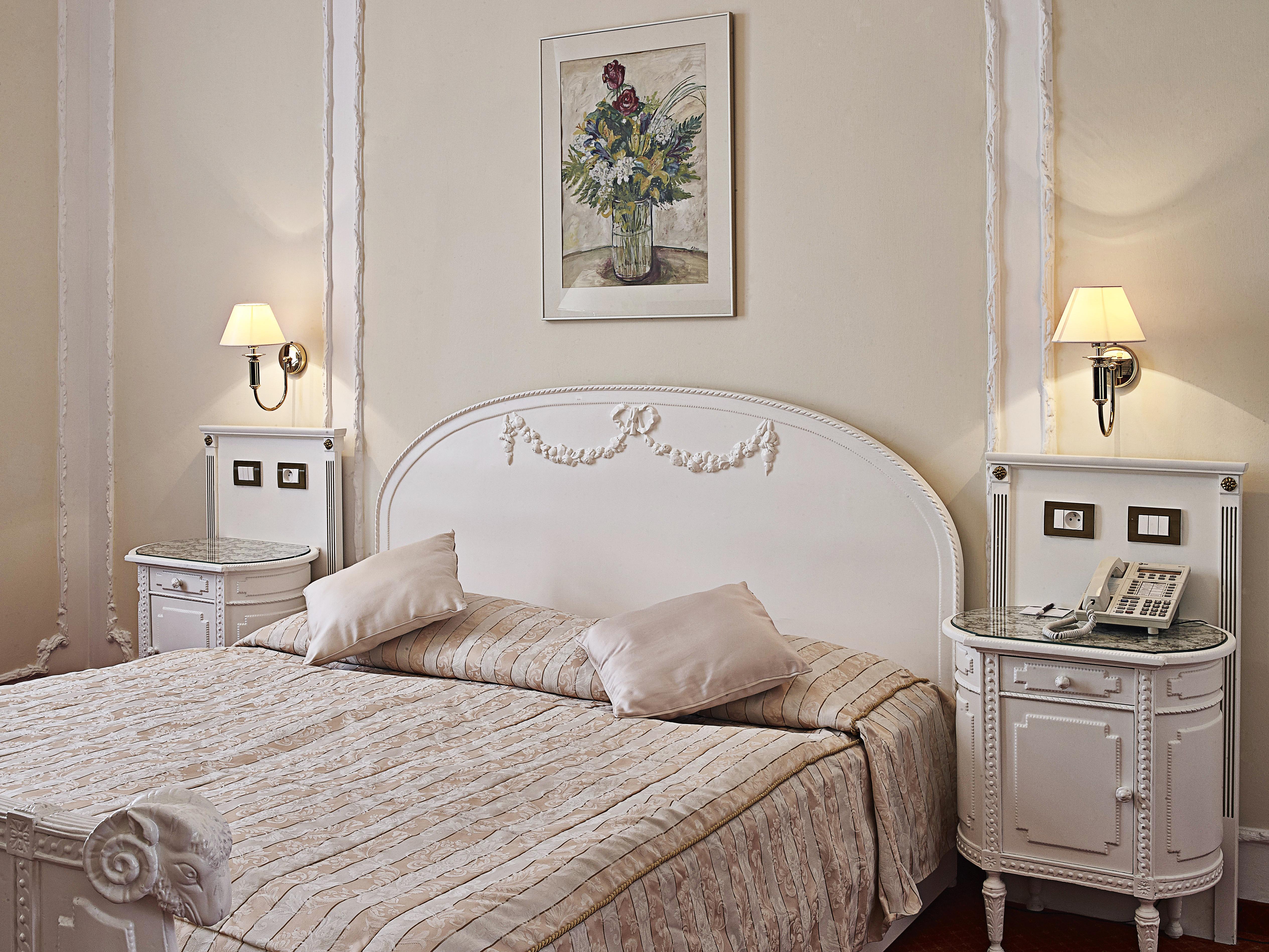Hotel Ambassador Zlata Husa 5*