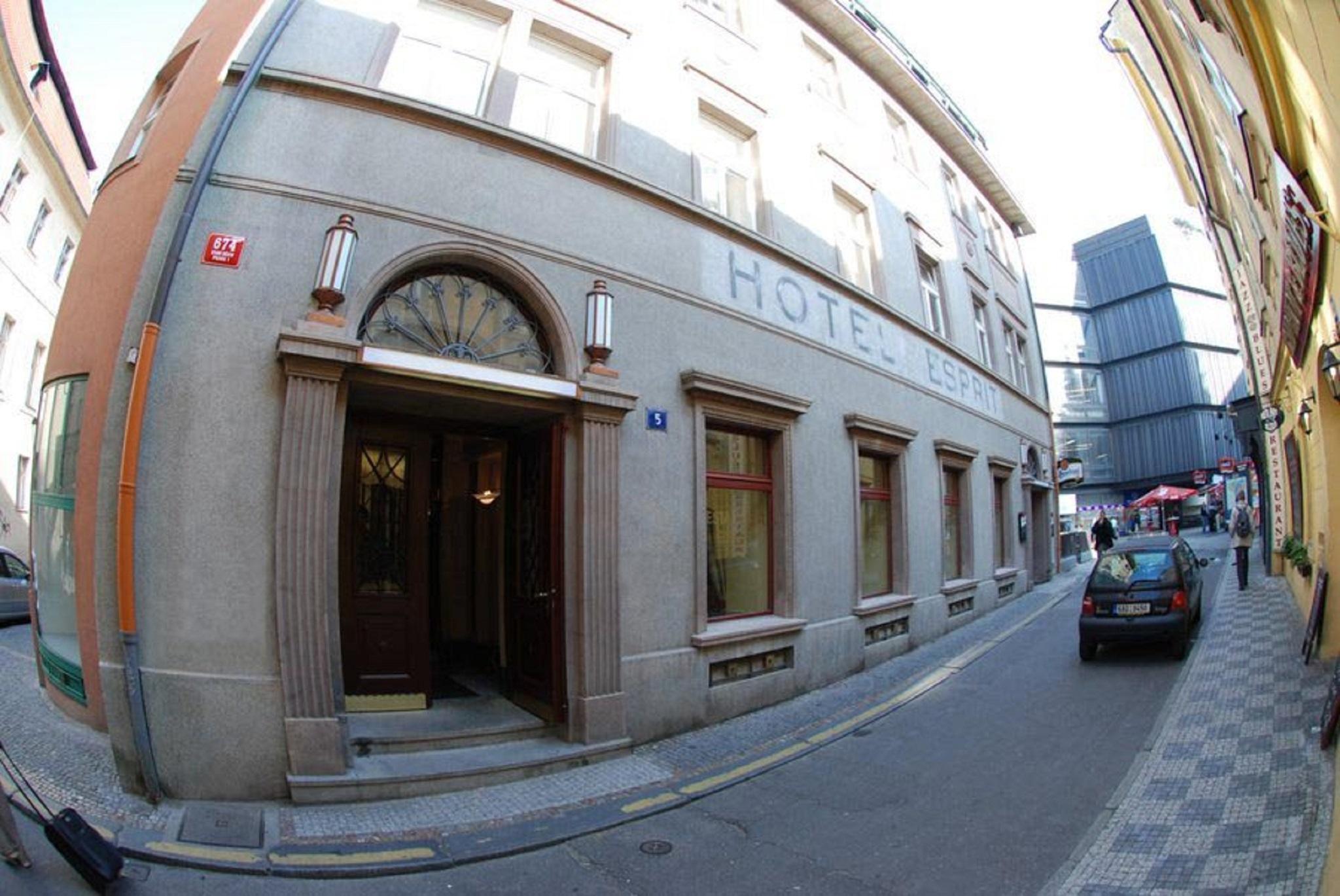 Ea Royal Esprit Hotell Prag