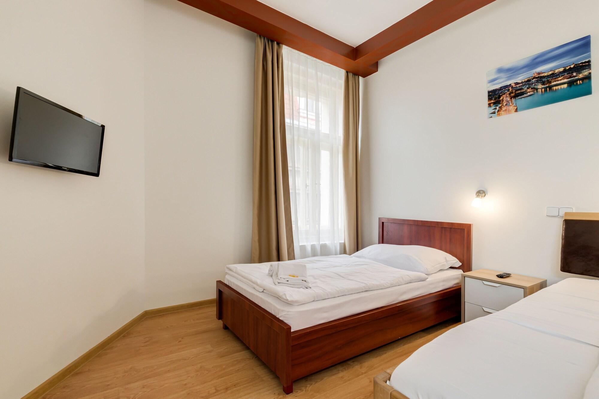 Koruna Hotell Prag