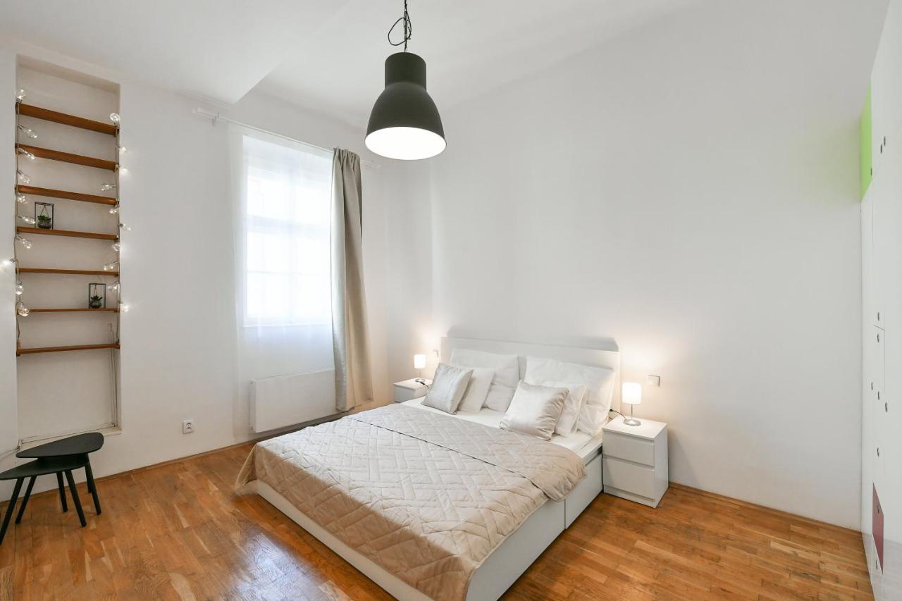 Apartment Klimentska 52 Prag