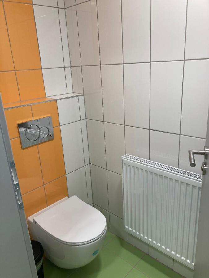 Vandrarhem Capsule Erbenova *