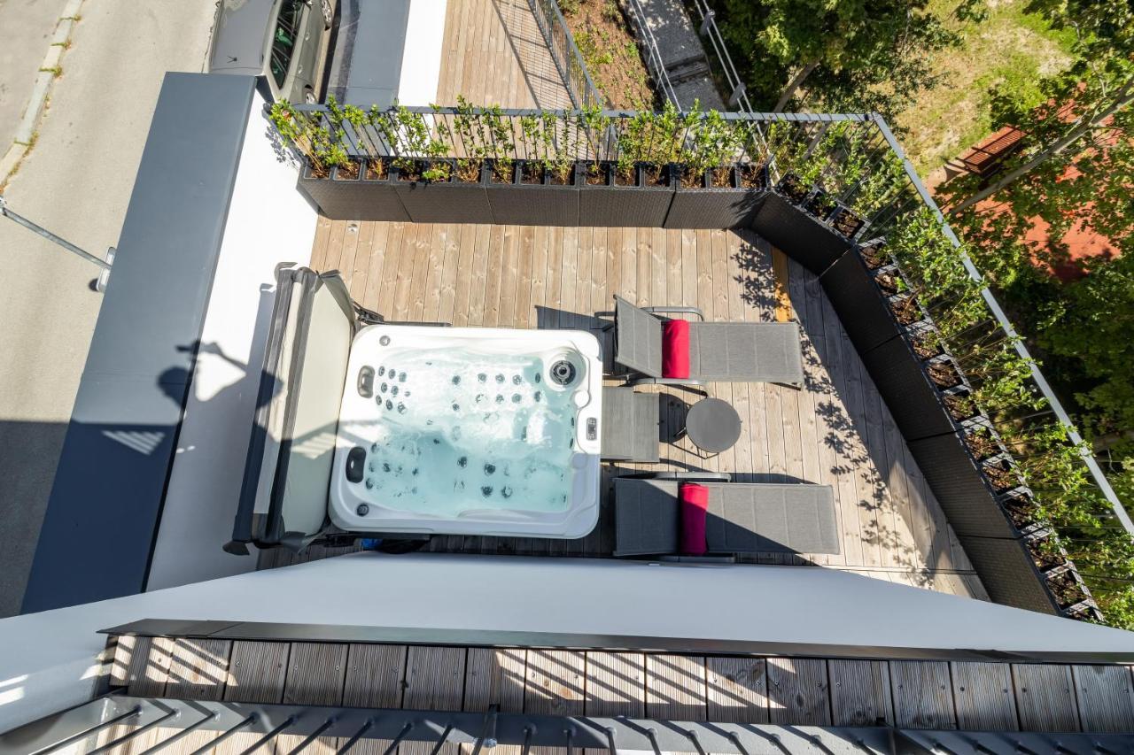 Apartment Luxury Penthouse Prague