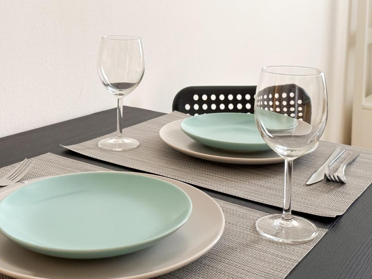 Elso Apartment *