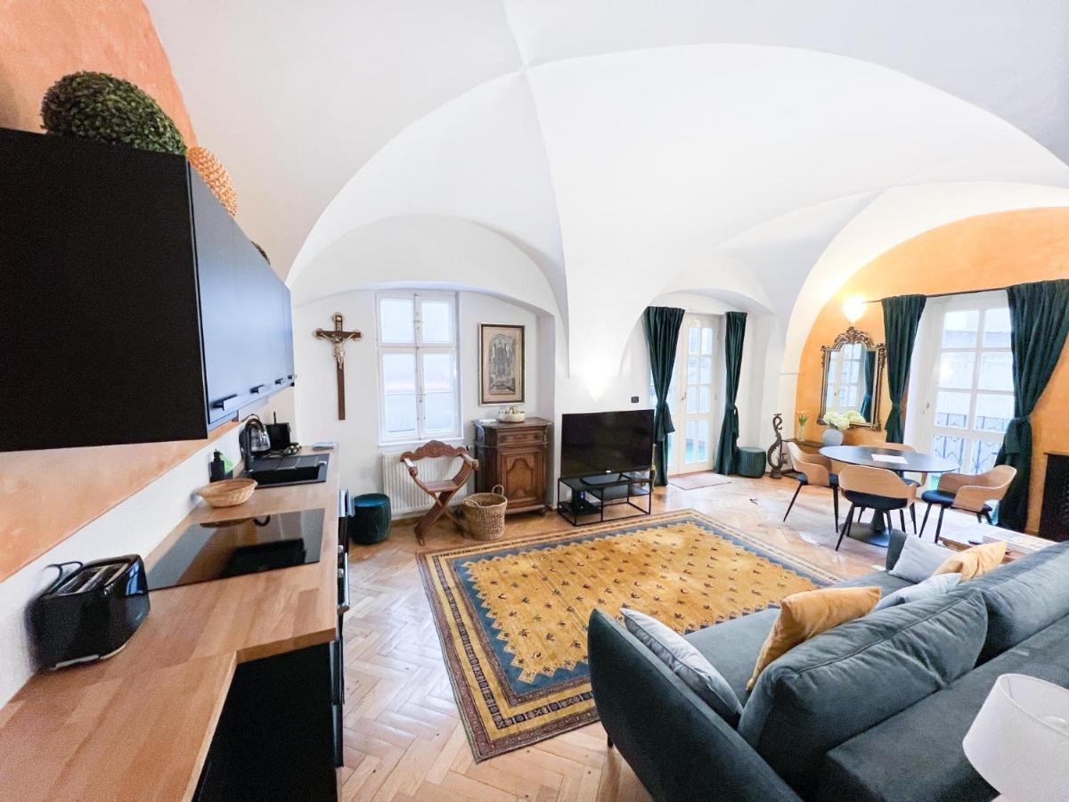 Adam's - Location Apartment