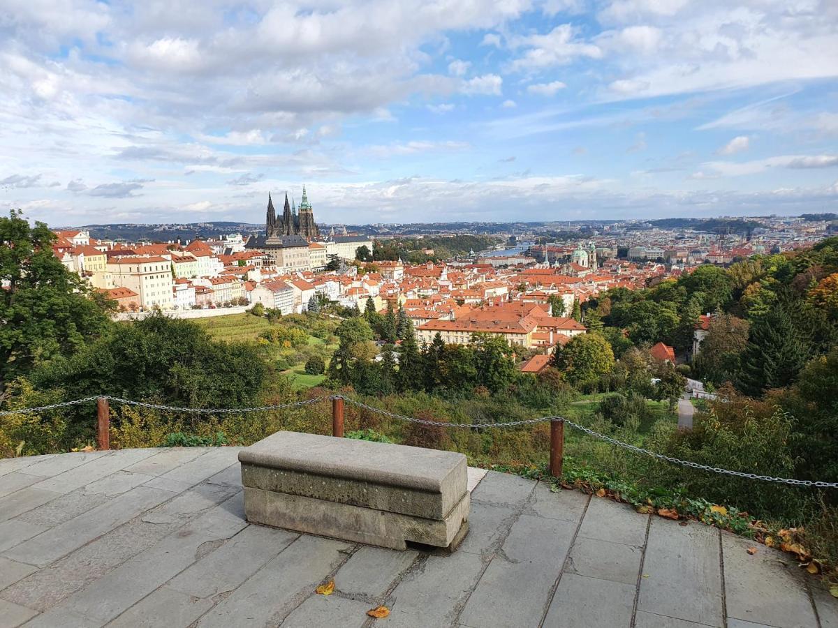 Cozy Near Castle Apartmán Praha