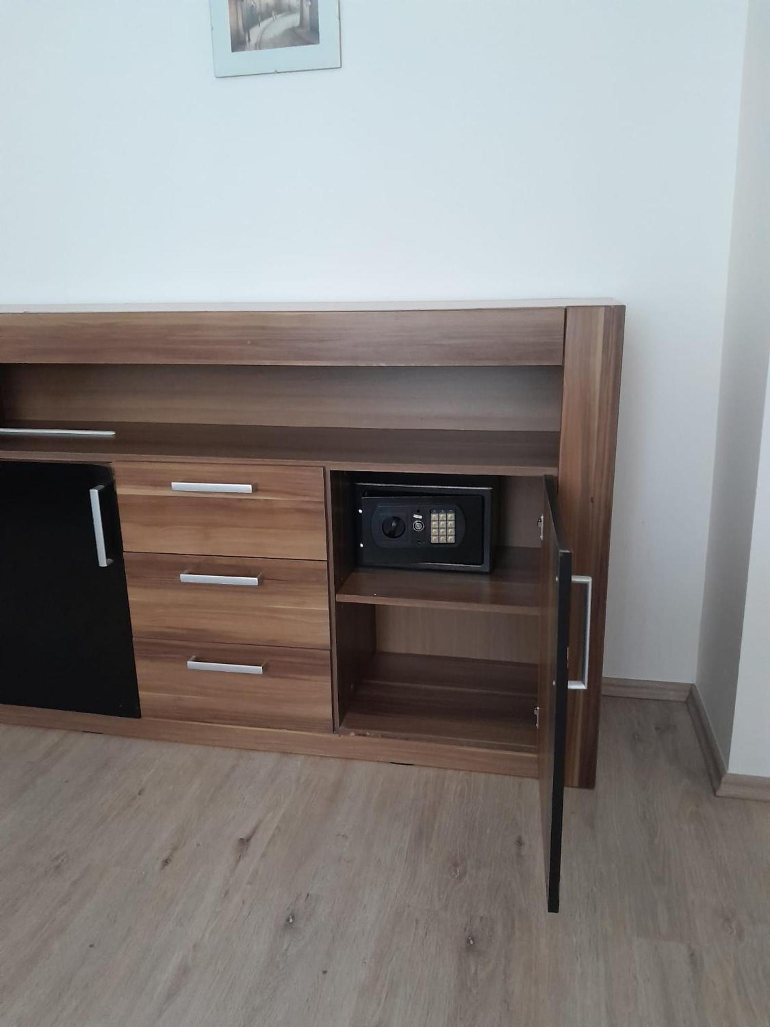 Lubert S.r.o Prag
