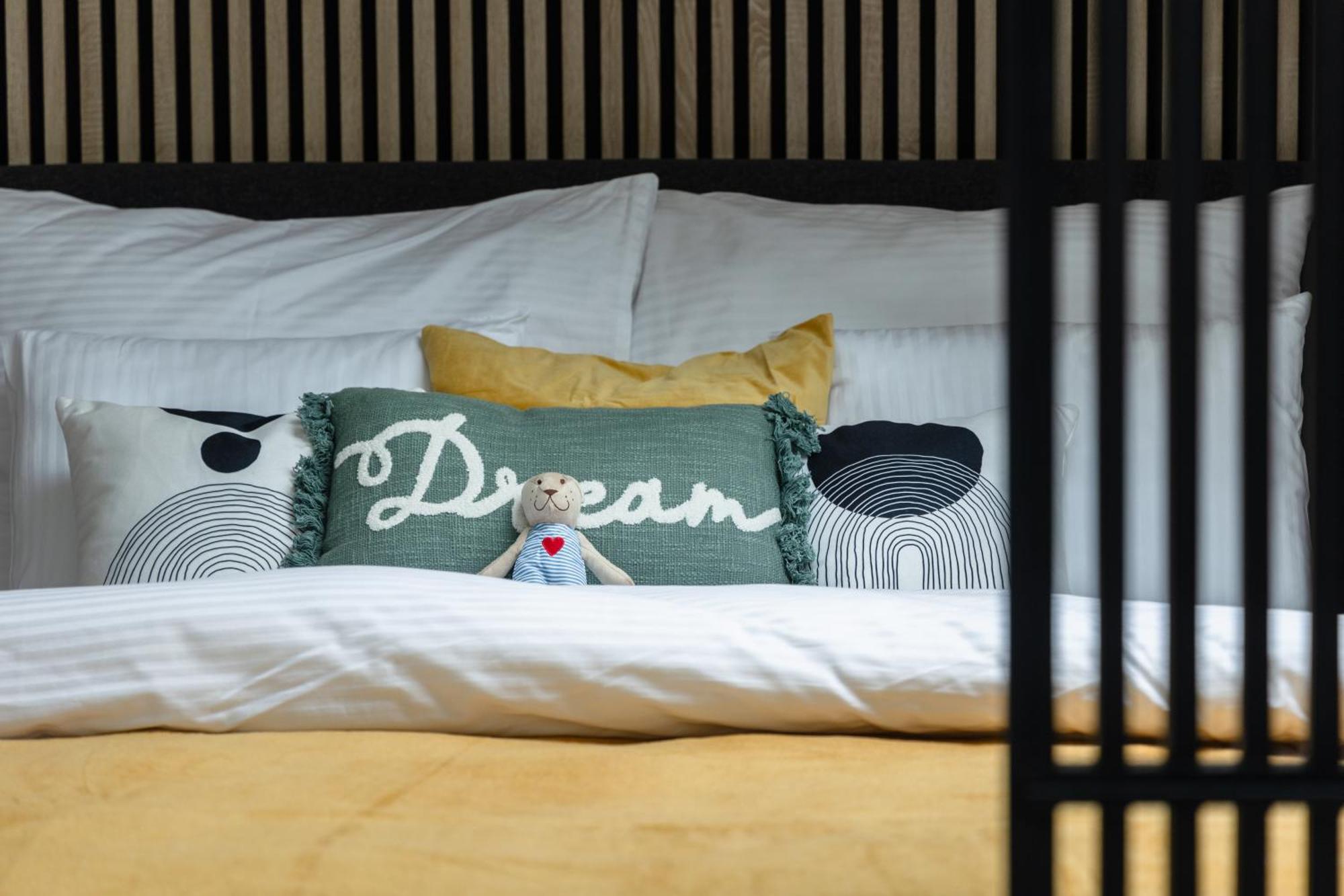 Bohemian Rhapsody Apartment Prague