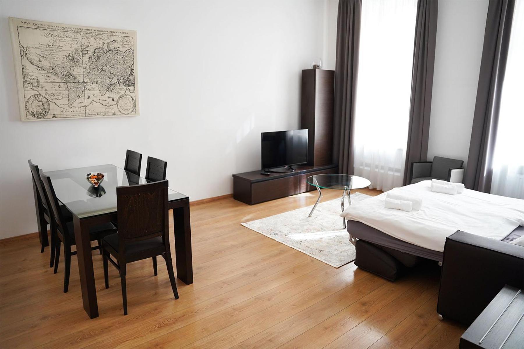 Riverside Palace Apartment