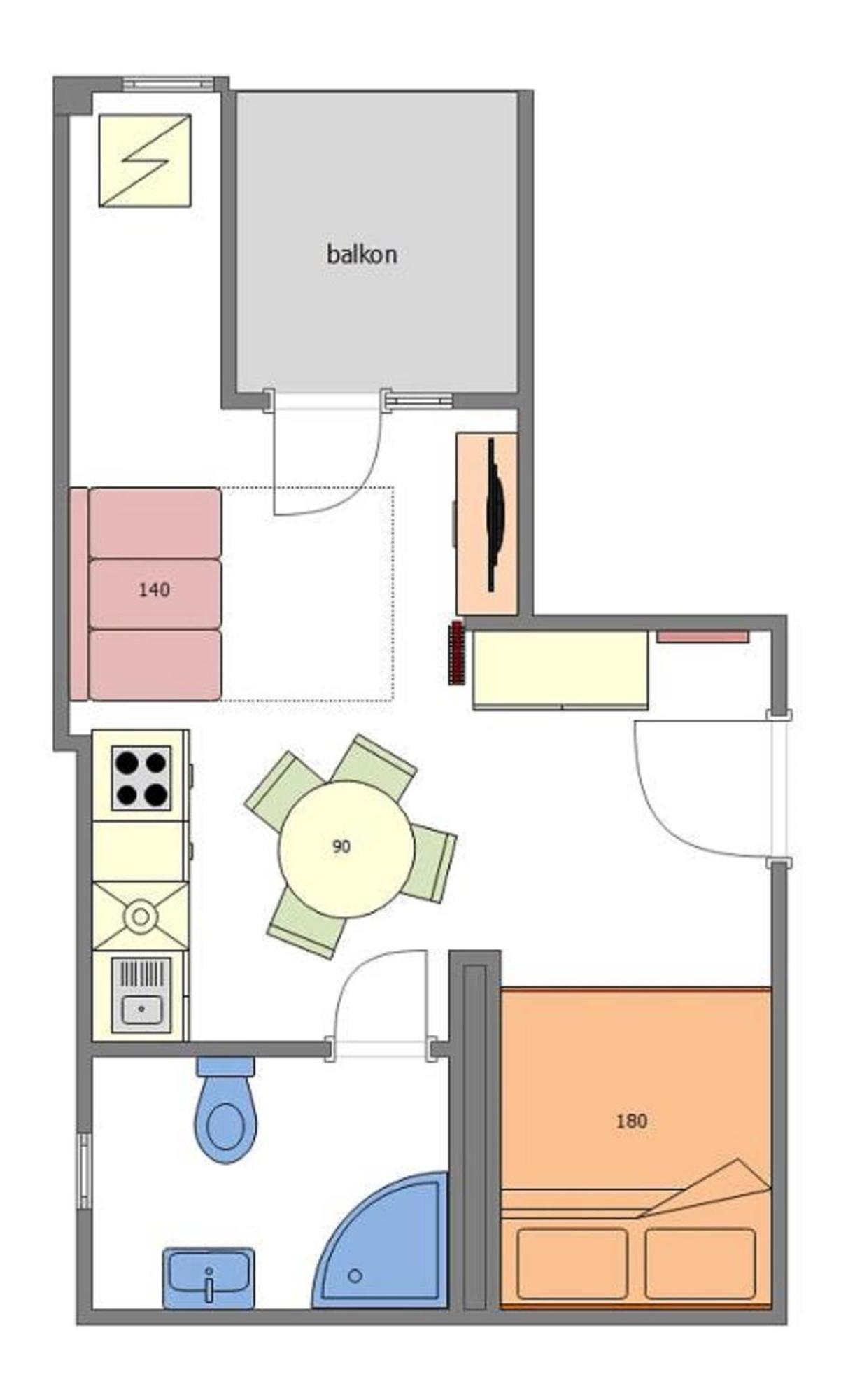 Cozy In The Main Center Apartment