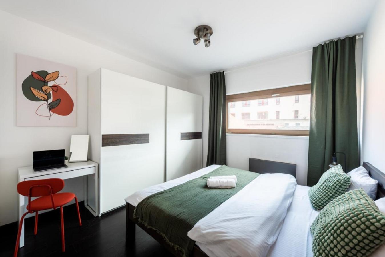 Spacious Near Karlin Square