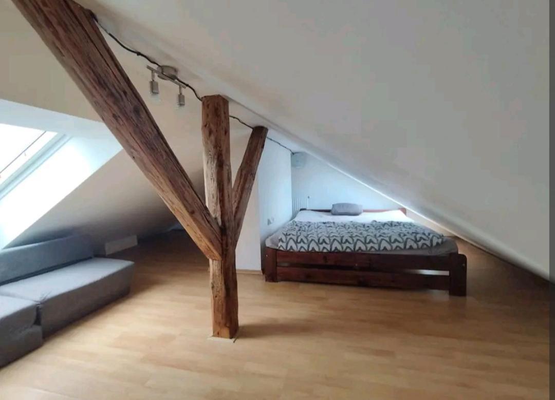Cozy Rooftop With Balcony *