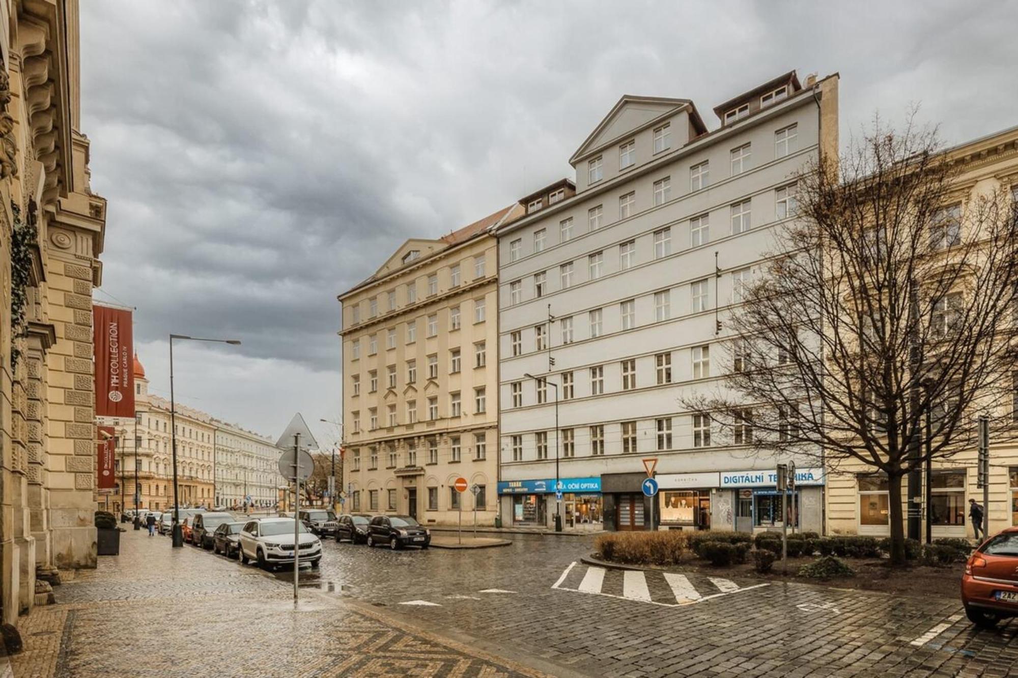 Cozy & Comfortable Walking Anywhere Want Sen Prague