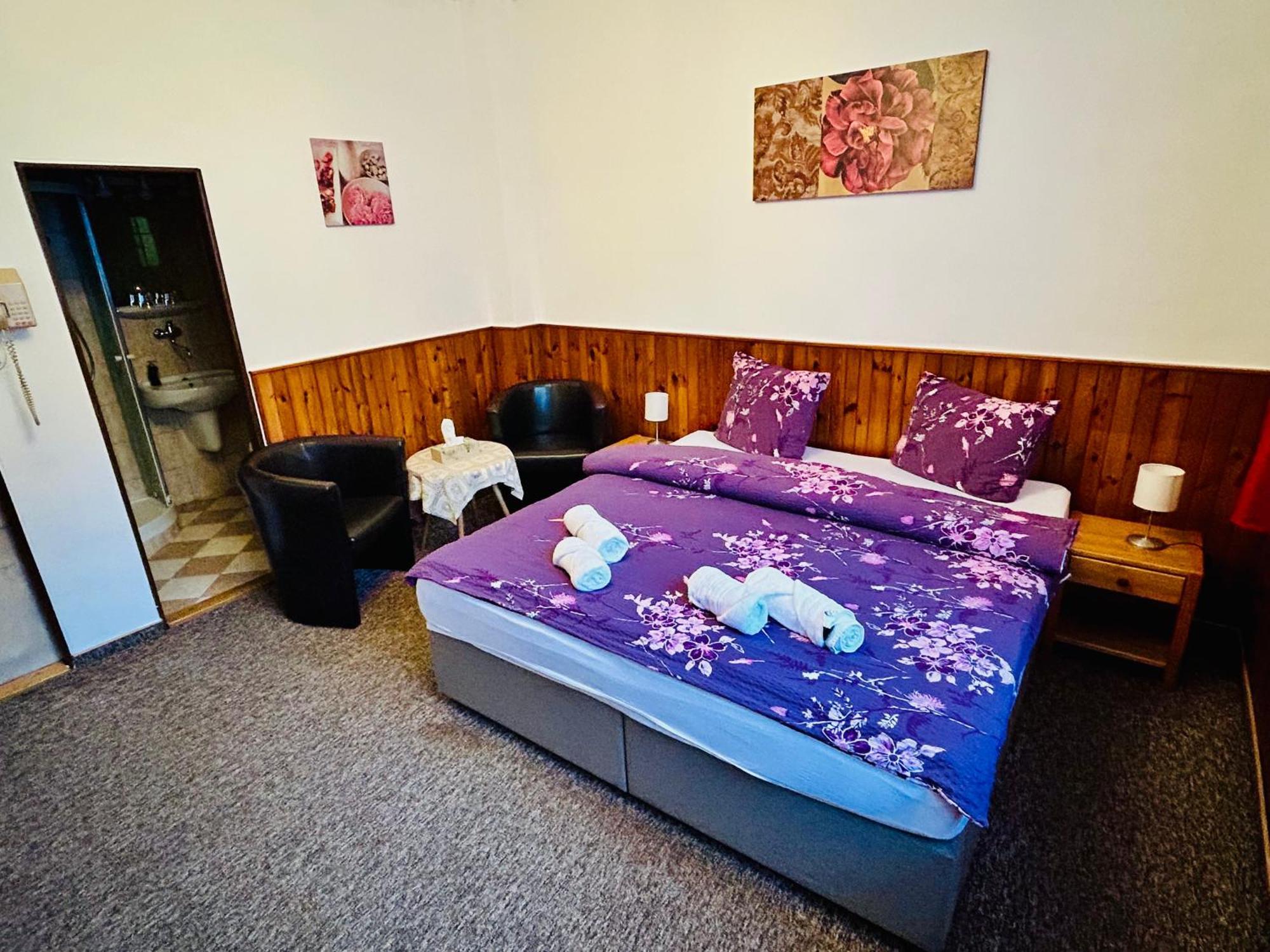 Chaloupka Pensionat 3*