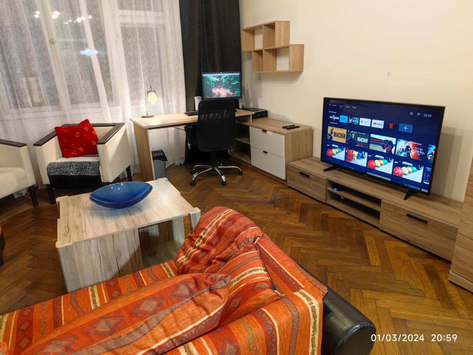 Loong Refresh Old Town Apartment