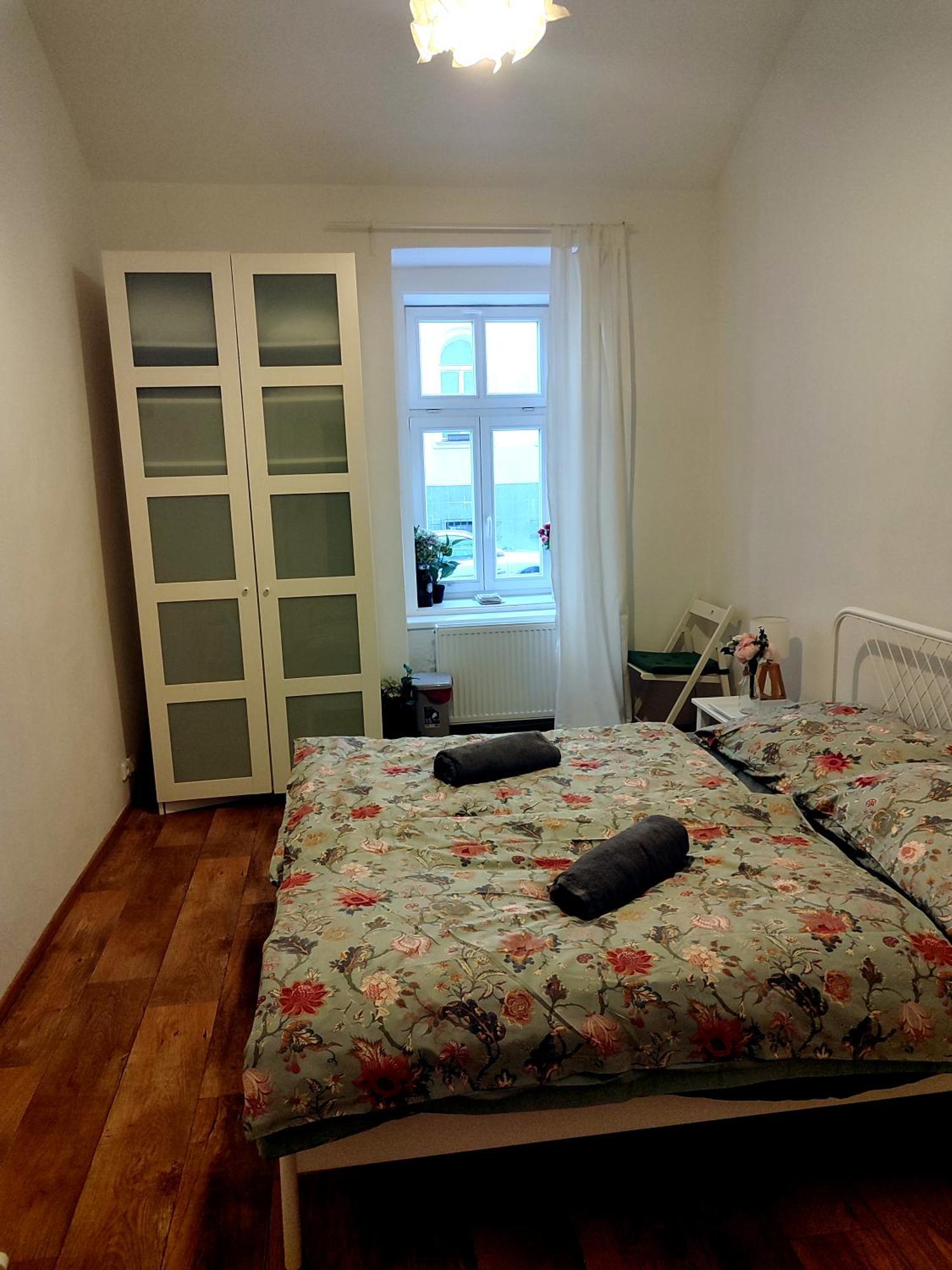 Privat bolig With Double Bed In Zizkov - Shared Bathroom Prag