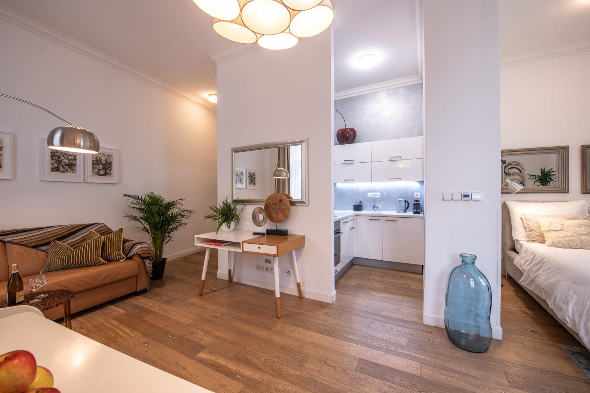 Lejlighed Modern Downtown - Renovated, On Ideal Location
