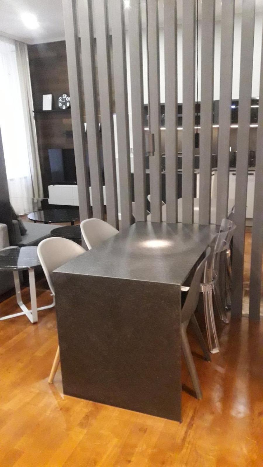 Holec Apartment Prag