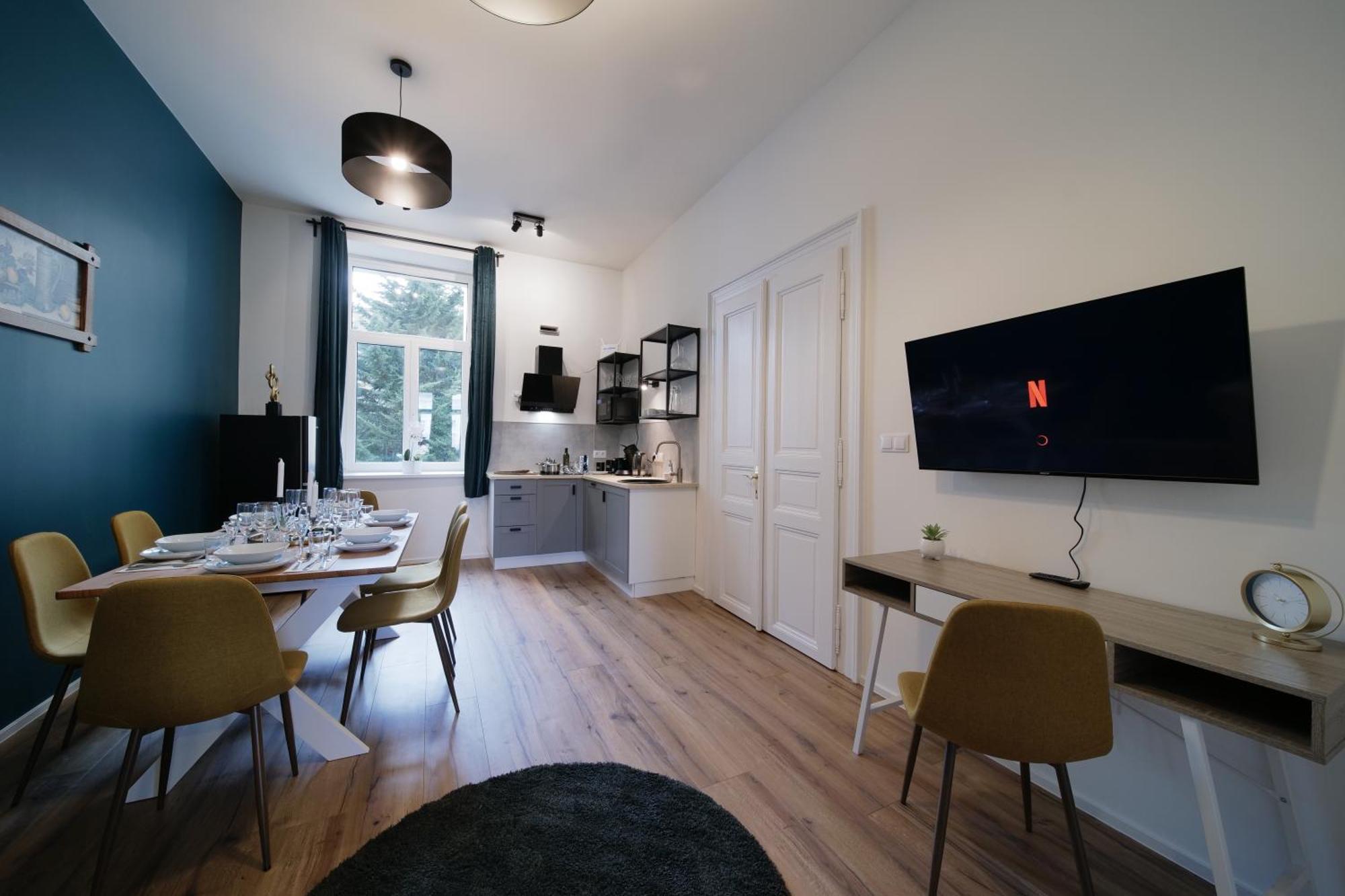 Apartment Majestic Square View Prague