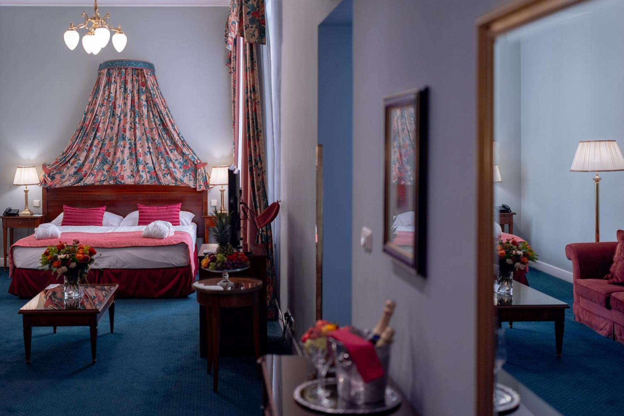 Hotel Liberty